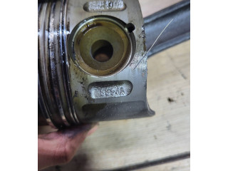  Поршень с шатуном 646982 8854A  Mercedes-Benz Vito Viano W639  