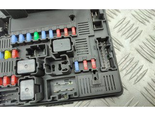   Pojistková skříňka 284B7JD000   Nissan Qashqai 2007