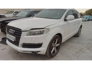 Přístrojová deska  Audi Q7 4L 2007 4L0920930T  