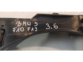 Электрический вентилятор радиаторов 17899010   BMW 5 F10 F11