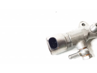 Vstřikovací lišta A6510700495   Mercedes-Benz E C207 W207  pro naftový motor 2.2 651911 