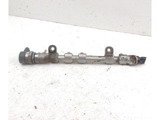 Vstřikovací lišta 2381033030, 2328033020   Toyota Auris 150    1ND-TV 