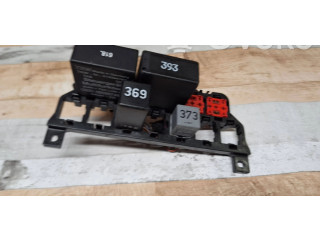   Pojistková skříňka 8D0937503E, 8D0937503   Audi A6 S6 C5 4B 2003