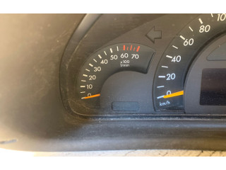 Přístrojová deska  Mercedes-Benz C W203 2004 A2035400711, 110008896011  