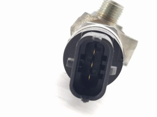 Vstřikovací lišta 0445216002, 0281002405   BMW 5 E39  pro naftový motor 3.0  