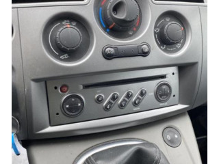 Спидометр (приборный щиток)    8200787774   Renault Scenic II -  Grand scenic II
