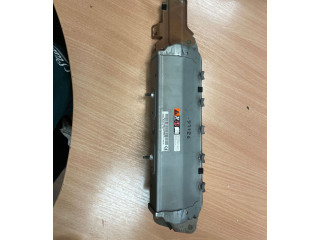 Надувная подушка для колен 0589P1000739, TG13D04001   Lexus ES 250 - 300 - 330