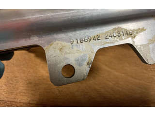 Vstřikovací lišta 9186942, 2403146   Volvo V70     