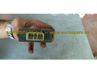   Pojistková skříňka MB665709   Mitsubishi Montero 1999