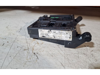 Блок предохранителей S110730300J   Ford Galaxy    