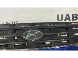 Верхняя решётка Hyundai Accent 2003-2006 года 8636125620      