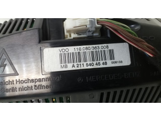 Přístrojová deska  Mercedes-Benz E W211 2007 A2115404548, 110080363008  