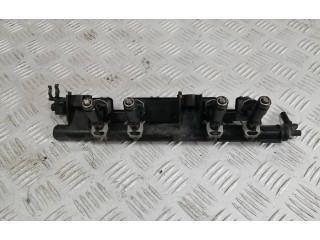 Форсунка 8200885283, H8200552714    Renault Twingo II   