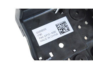   Pojistková skříňka 32359306   Volvo XC40 2023