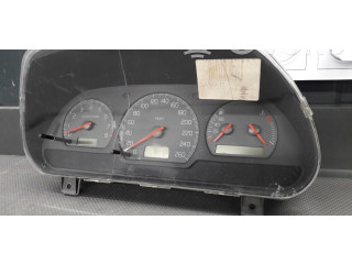 Pojistková skříňka Спидометр (приборный щиток) 30857579   Volvo S40, V40 2000