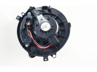 Вентилятор печки    5WC819015A, T72368C   Audi A3 8Y