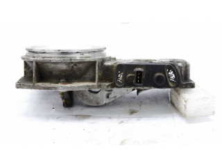 Топливная рампа 0438121089, 051133353a   Audi 80 90 B3  