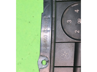 Блок управления климат-контролем 2118300490, HW4104   Mercedes-Benz E W211
