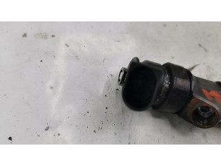 Форсунка 0445110080, 7788609    BMW 3 E46 для дизельного двигателя  2