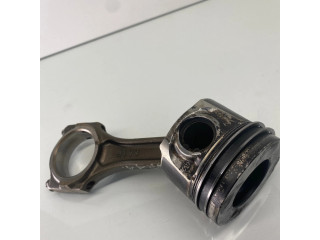 Píst R2AA   Mazda 6  pro naftový motor 2.2 R2AA 