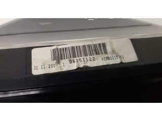 Přístrojová deska  Mercedes-Benz E W211 2007 A2115404548, 110080363008  