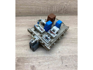 Блок предохранителей 243505M300   Nissan Almera N16    