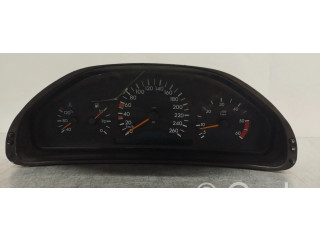Přístrojová deska  Mercedes-Benz E W210 2000 2105409647  