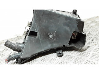   Pojistková skříňka MB100200B, MB502080B   Subaru Legacy 2009