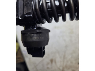 Vstřikovač 038130073AG   Volkswagen Touran I     