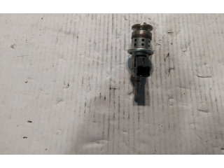 Vstřikovač 9813930180, P136B05784   Peugeot 3008 II     