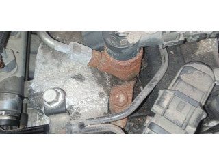 Vstřikovač 0445110256, 338002A400   Hyundai i30     