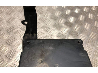 Блок предохранителей  5243290   Saab 9-5    