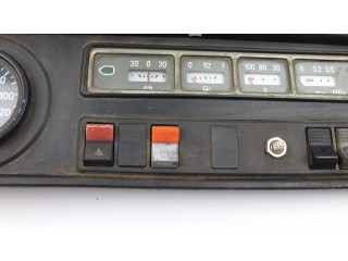 Přístrojová deska  FSO Polonez 1995   