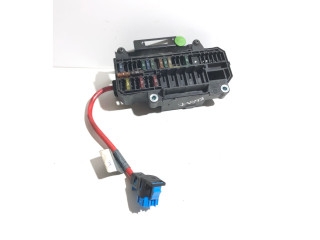   Pojistková skříňka 690058301, 10688710   BMW 7 E65 E66 2003