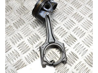 Píst 32213692, 31401957   Volvo XC40     