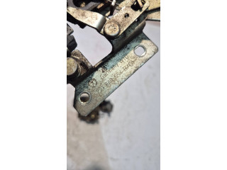 Замок багажника     Volkswagen Multivan T4 1991 - 2003 года