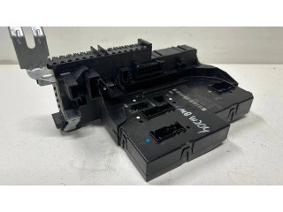 Блок комфорта 2049060105, 2129024301   Mercedes-Benz C W204   