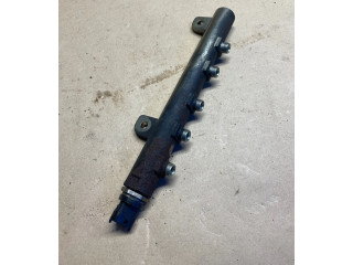 Vstřikovací lišta 55209572, 028362L4   Saab 9-3 Ver2    Z19Dt 