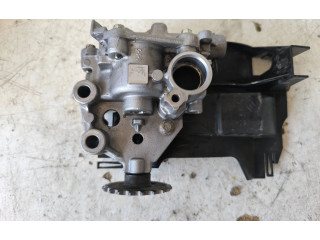 Масляный насос   8200345633, 8200345757  Renault Trafic II (X83) 