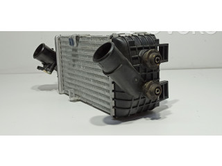 Интеркулер  2827007300, 28270-07300   KIA Stonic 