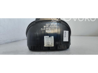 Přístrojová deska  BMW 1 E81 E87 2006 697464501  