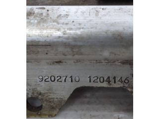 Топливная рампа 9202710, 1204146   Volvo XC70  