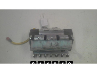 Подушка безопасности водителя E57021049, E57021049   Mitsubishi Lancer X