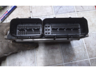 Řídící jednotka 03G906021TB, 0281014711   Skoda Octavia Mk2 (1Z) 2006