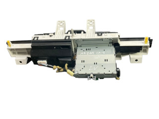 Дисплей    EH70611J0D, 4685000075   Mazda CX-7
