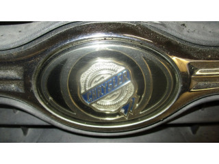 Передняя решётка Chrysler Grand Voyager IV 2001-2007 года 4857522AA      