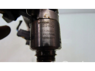 Vstřikovač 3531003AC0   Hyundai i30  pro benzínový motor 1.4  