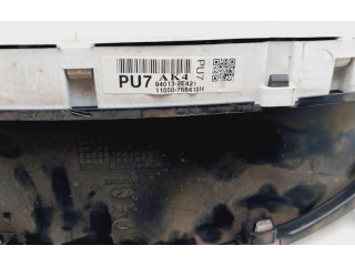 Přístrojová deska  Hyundai Tucson JM  940132E421  