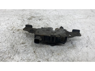 Замок капота 562000067   Ford Mondeo MK II