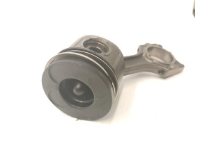 Píst    BMW 3 E46  pro naftový motor 2.0 m47 